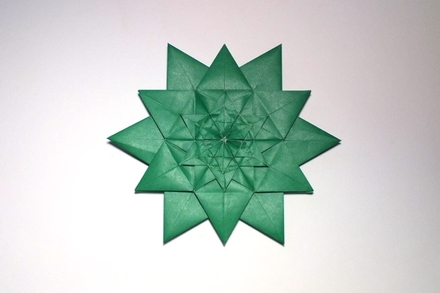 Origami Dasa star by Alessandro Beber on giladorigami.com