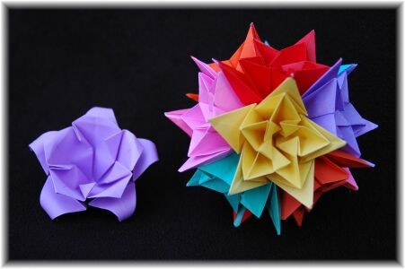 Origami Oleander by Meenakshi Mukerji on giladorigami.com