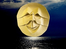 Origami Full moon by Rui Roda on giladorigami.com