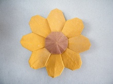 Origami Rudbeckia by Meenakshi Mukerji on giladorigami.com