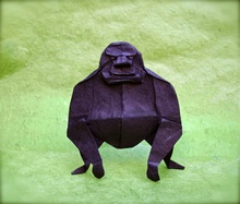 Origami Gorilla by Mark Bolitho on giladorigami.com