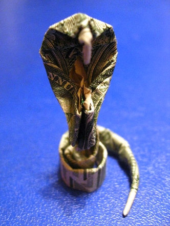 Origami Cobra by Hoan Bui on giladorigami.com