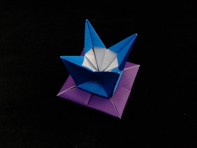 Origami Egg-cup by Kawate Ayako on giladorigami.com