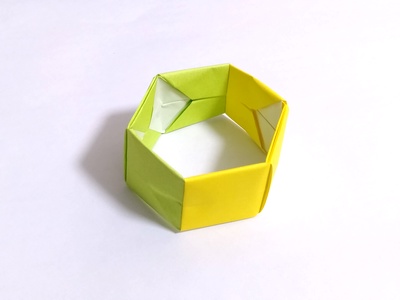 Origami Hexagonal ring by Kawate Ayako on giladorigami.com