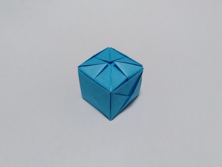 Origami Ice cube by Kawate Ayako on giladorigami.com