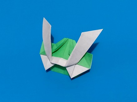 Origami Samurai helmet by Fuchimoto Muneji on giladorigami.com