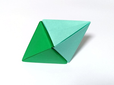 Origami Sharp drop by Kawate Ayako on giladorigami.com