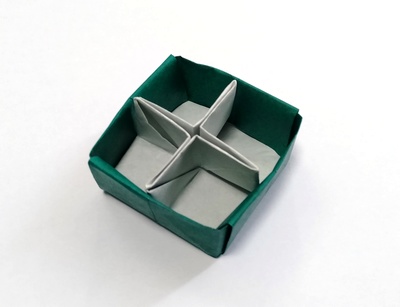 Origami Three-way box by Edwin Corrie on giladorigami.com